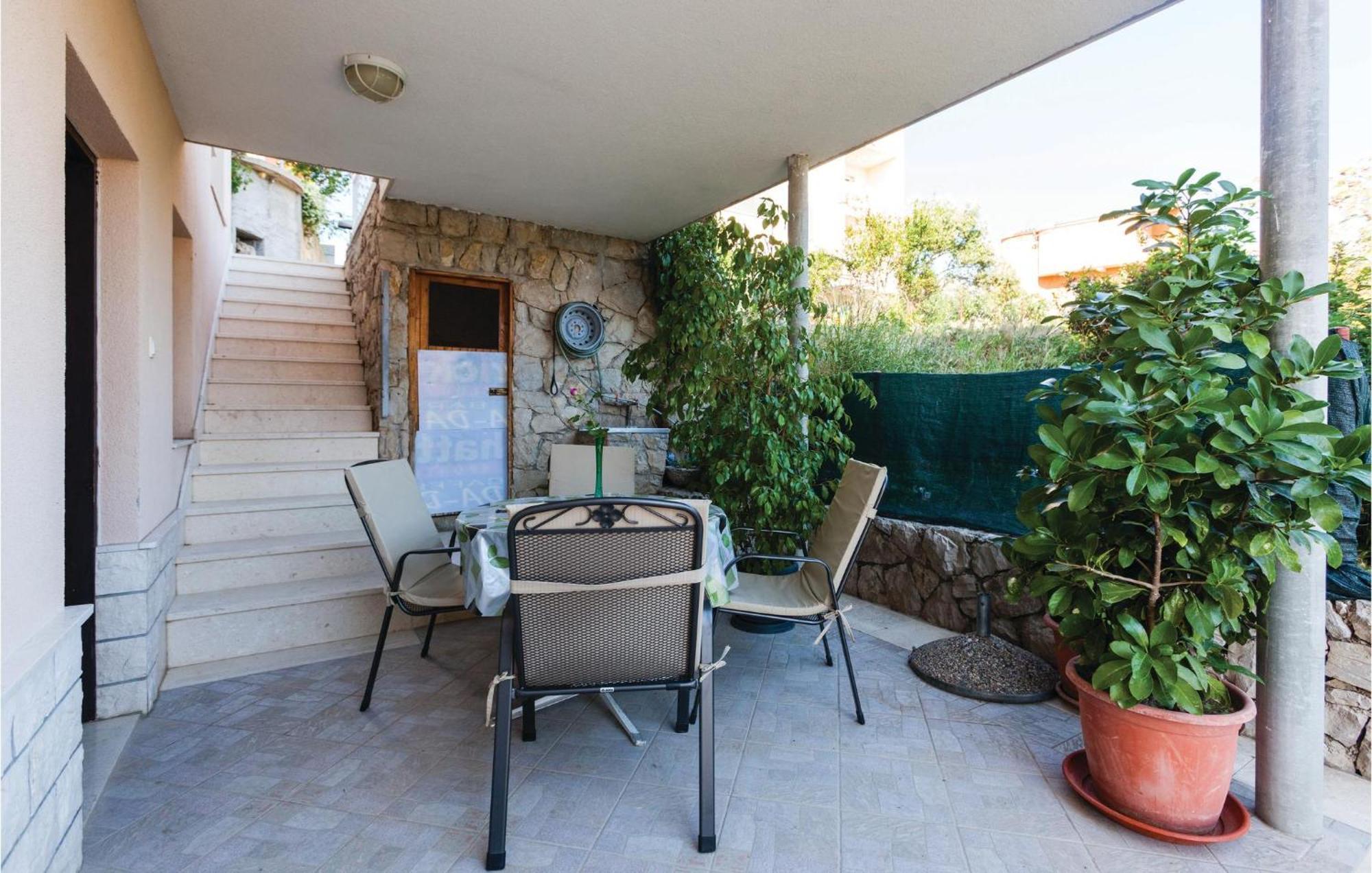 Amazing Apartment In Podstrana With Wifi 외부 사진